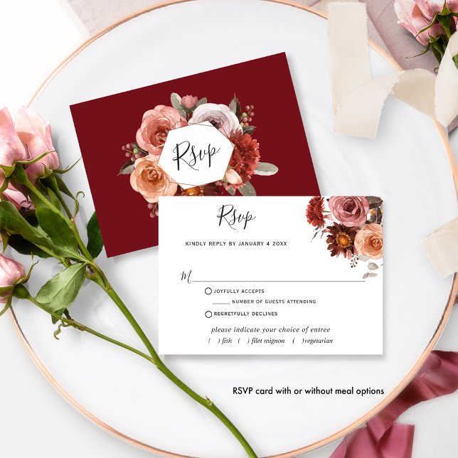 Borgonha e Blush Floral sem refeições RSVP (Criador carregado)