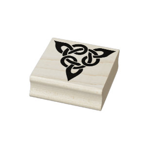 Borracha carimbo de arte do triângulo celta knot
