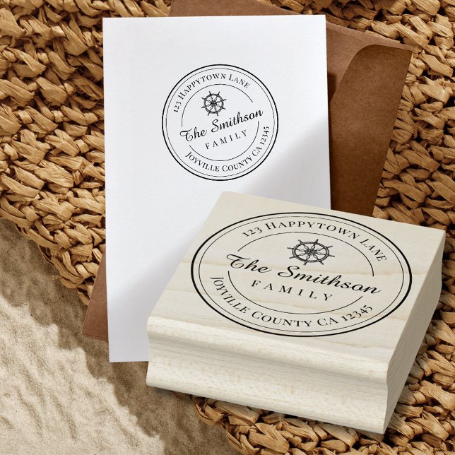 Borracha Endereço de retorno da família náutica Carimbo de  (Return Address Wood Art Stamp with nautical ship wheel graphic)