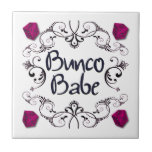 Borracho de Bunco com redemoinhos<br><div class="desc">Estão aqui um dado inspirado Bunco atrativo da caracterização de design gráfico e o borracho de Bunco das palavras.  Excelente como um prêmio ou um presente.  A cor do fundo pode ser mudada.</div>