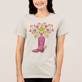 Bota-cowboy rosa rebentando com flora e fauna