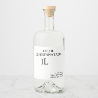 Botella de leche semidesnatada 1L.