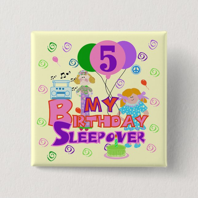 Bóton Quadrado 5.08cm 5 Birthday Sleepover Camiseta e presentes (Frente)