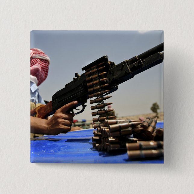 Bóton Quadrado 5.08cm 762 mm no caminhão (Frente)