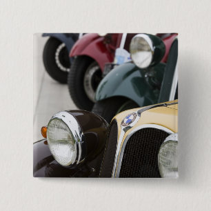 Bóton Quadrado 5.08cm Alemanha, Bayern-Bavaria, Munique. BMW Welt Car 5