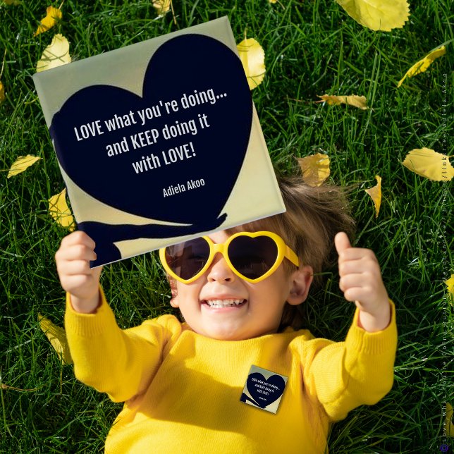 Bóton Quadrado 5.08cm Ame o que você está fazendo botão - Adiela Akoo (Love What You're Doing Button by Poet Adiela Akoo. Find mor sublime buttons & gr8t gifts in my store)