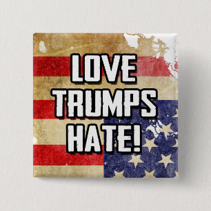 Bóton Quadrado 5.08cm Amor Trumps Hate