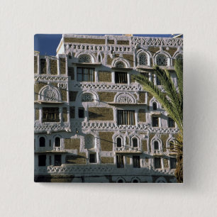Bóton Quadrado 5.08cm Ásia, Iêmen, Sana'a. Casa iemenita.