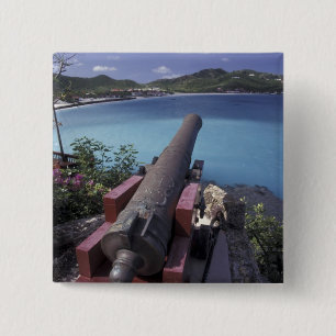 Bóton Quadrado 5.08cm CARIBE, St. Barts, Connon apontando para a Baía de