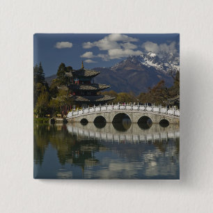 Bóton Quadrado 5.08cm CHINA, Província de Yunnan, Lijiang. Velho Lijiang