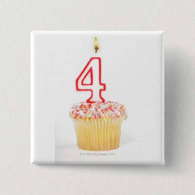 Bóton Quadrado 5.08cm Cupcake com uma vela de aniversário numerada 2 (Frente)
