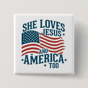 Bóton Quadrado 5.08cm Ela ama Jesus e América demais bandeira norte-amer