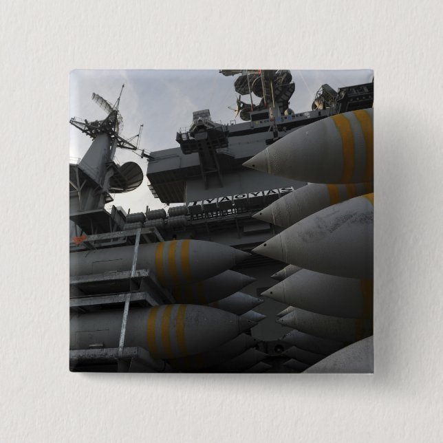 Bóton Quadrado 5.08cm Equipamento empilhado pronto para ser carregado (Frente)