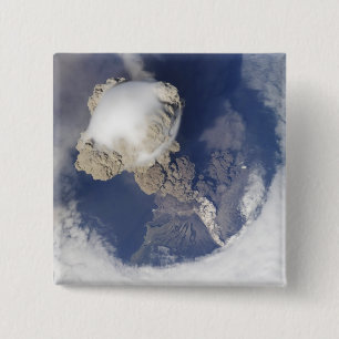 Bóton Quadrado 5.08cm Erupção do vulcão de Sarychev