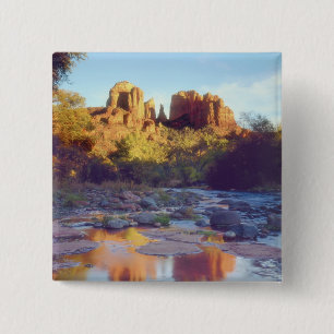 Bóton Quadrado 5.08cm EUA, Arizona, Sedona. Cathedral Rock refletindo