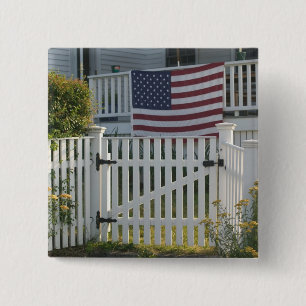 Bóton Quadrado 5.08cm EUA, Massachusettes, Gloucester: Cerca patriótica