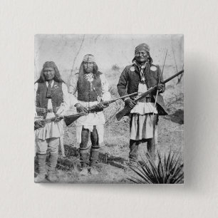 Bóton Quadrado 5.08cm Geronimo e três de seus guerreiros de Apache, 1886