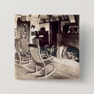 Bóton Quadrado 5.08cm Interior de uma barraca de madeira americana,