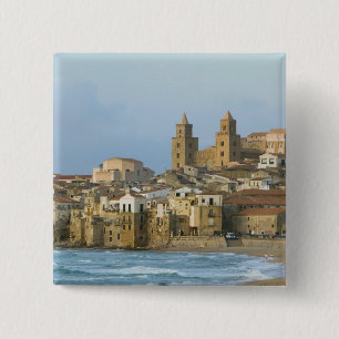 Bóton Quadrado 5.08cm Itália, Sicília, Cefalu, Vista com Duomo a partir