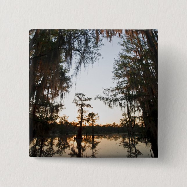 Bóton Quadrado 5.08cm Lago Caddo ao sol (Frente)