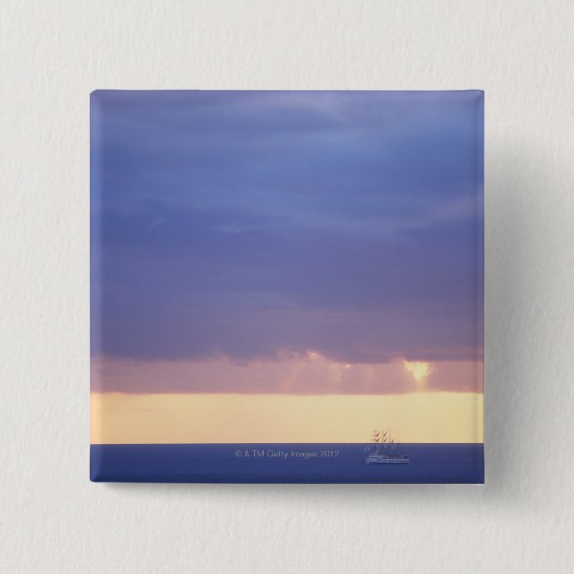 Bóton Quadrado 5.08cm Mar 4 (Frente)