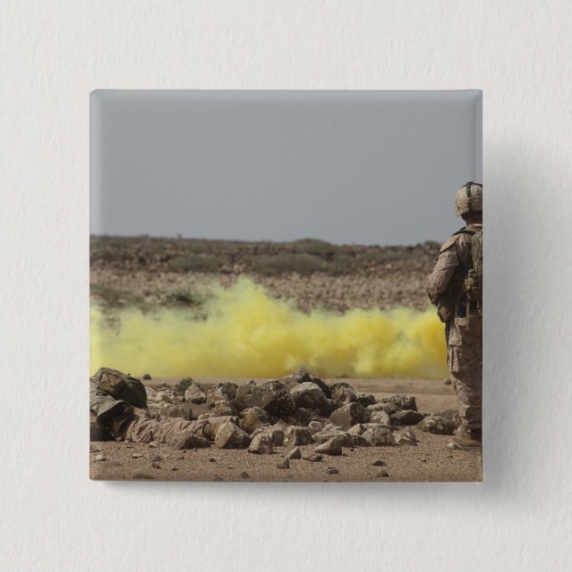 Bóton Quadrado 5.08cm Marines dão segurança (Frente)