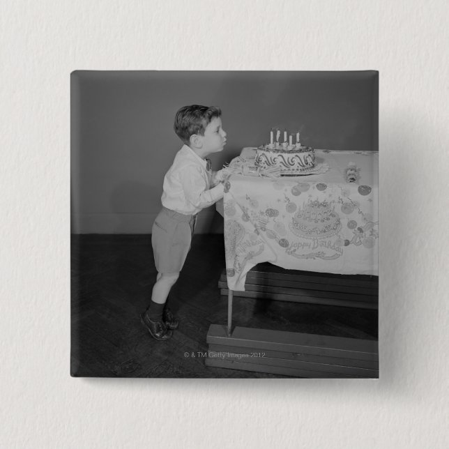 Bóton Quadrado 5.08cm Menino que funde para fora velas (Frente)