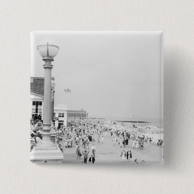 Bóton Quadrado 5.08cm Multidões 2 (Frente)