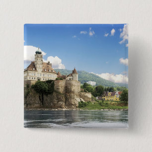 Bóton Quadrado 5.08cm O impressionante Castelo Schonbuhel fica acima do