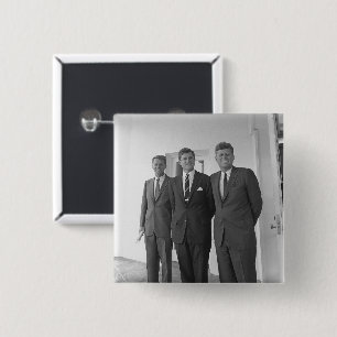 Bóton Quadrado 5.08cm Presidente americano John Kennedy e irmãos, Camelo