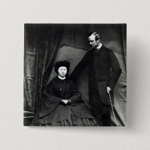 Bóton Quadrado 5.08cm Princesa Alice e príncipe Ludwig de Hesse, 1860