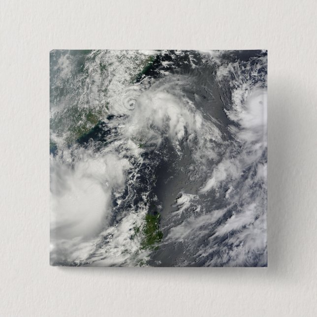 Bóton Quadrado 5.08cm Três fortes tempestades (Frente)