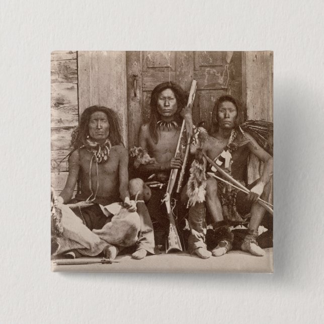 Bóton Quadrado 5.08cm Três indiano Braves, fotografado pelo inglês real (Frente)