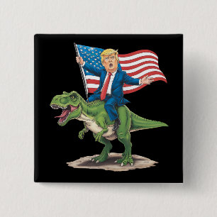 Bóton Quadrado 5.08cm Trump Montado em Dinossauro T Rex Bandeira dos EUA