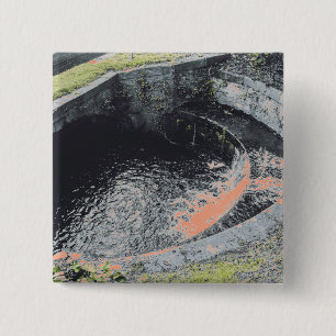 Bóton Quadrado 5.08cm Uma Piscina de laranja em Welshpool