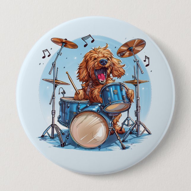 Bóton Redondo 10.16cm Cachorro Goldendoodle Tocando Bateria (Frente)