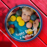 Bóton Redondo 10.16cm Feliz Aniversário Foto Simples em Estrela<br><div class="desc">Este design simples e moderno é composto por tipografia de serifa e adiciona uma foto personalizada.</div>