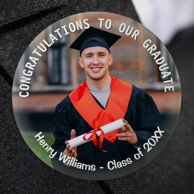 Bóton Redondo 10.16cm Graduation Photo Custom Text Graduate Keepsake (A stylish pin button to celebrate a graduate on their graduation day, with custom photo and text)