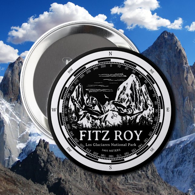 Bóton Redondo 10.16cm Monte Fitz Roy - Cerro Chaltén América do Sul (Mount Fitz Roy Button in Back with a white compass and mountain illustration)