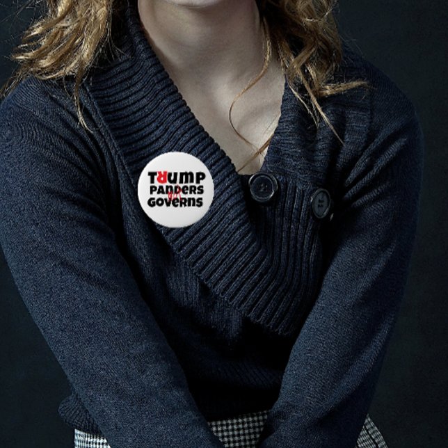 Bóton Redondo 10.16cm Slogan vermelho do protesto anti-trump (Criador carregado)