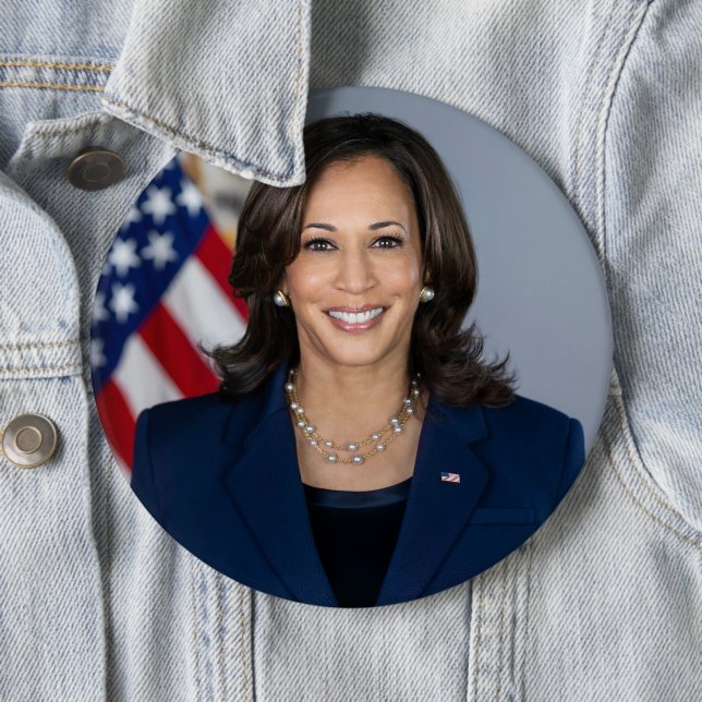 Bóton Redondo 15.24cm Candidato Kamala Harris EUA 2024 (In Situ)