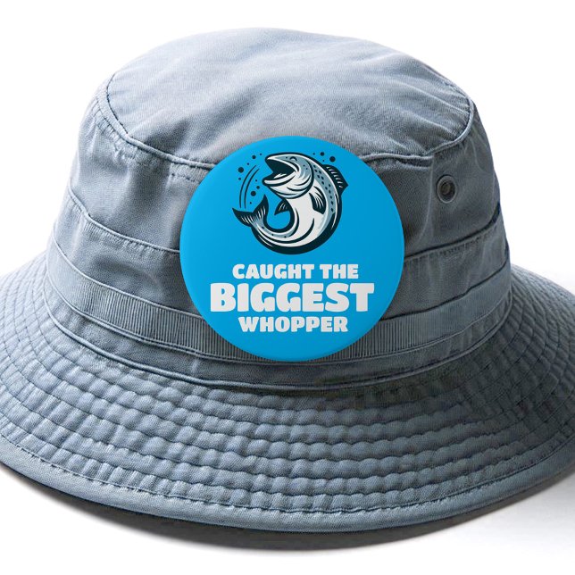 Bóton Redondo 15.24cm Engraçado pegou o maior suspiro do ano (caught the biggest whopper fishing pinback button cover photo)