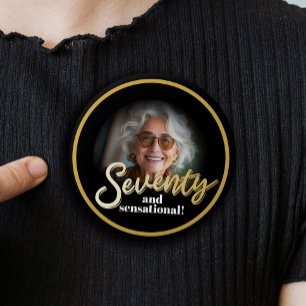 Bóton Redondo 2.54cm Aniversário de 70 anos em dourado e preto
