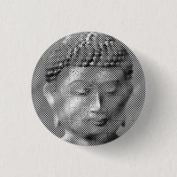 Estátua De Cara De Buda Preta E Branca Formada Por