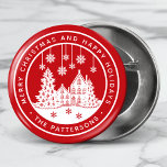 Bóton Redondo 2.54cm Feliz Natal Feliz Férias no inverno Personalizadas<br><div class="desc">Feliz Natal Feliz Feriados de inverno Botões de Nome Personalizados de inverno apresenta o texto "Feliz Natal e Felizes Feriados" em um roteiro branco moderno sobre um fundo vermelho e personalizado com seu nome em volta de uma casa com árvores de Natal e flocos de neve. Perfeito para favoritos para...</div>