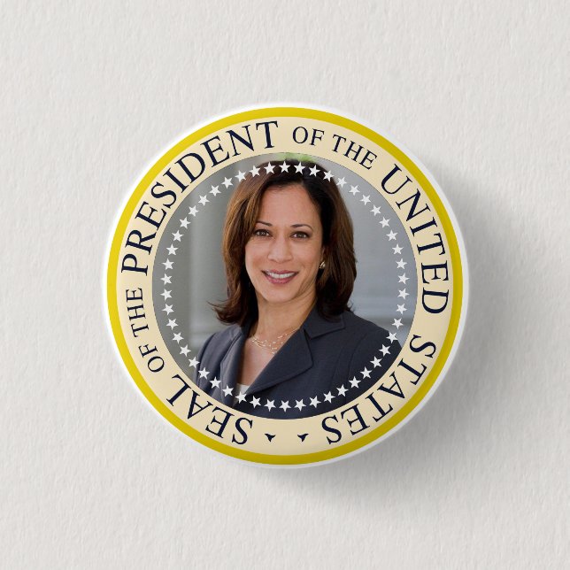 Bóton Redondo 2.54cm Kamala Harris - Pin Presidencial (Frente)