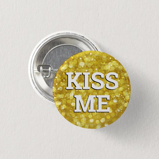 Bóton Redondo 2.54cm KISS ME fun Button / Retro Party - Gold (Frente & Verso)