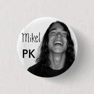 Bóton Redondo 2.54cm Mikel em um botão