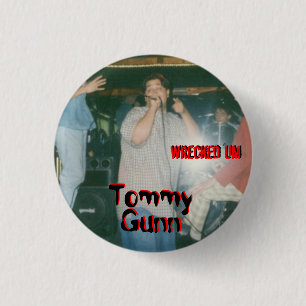 Bóton Redondo 2.54cm 'Um botão destruído de TOMMY GUNN
