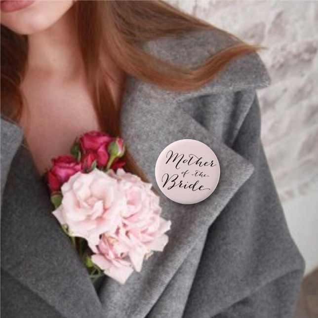 Bóton Redondo 5.08cm Botão da Festa de Noiva de Casamento (MOTHER OF THE BRIDE Classic Script Calligraphy Wedding Bridal Party Pin Button @ fatfatin_blue_knot)